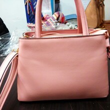 上海亦春箱包廠 專業(yè)箱包加工服務(wù)與行業(yè)優(yōu)勢(shì)解析